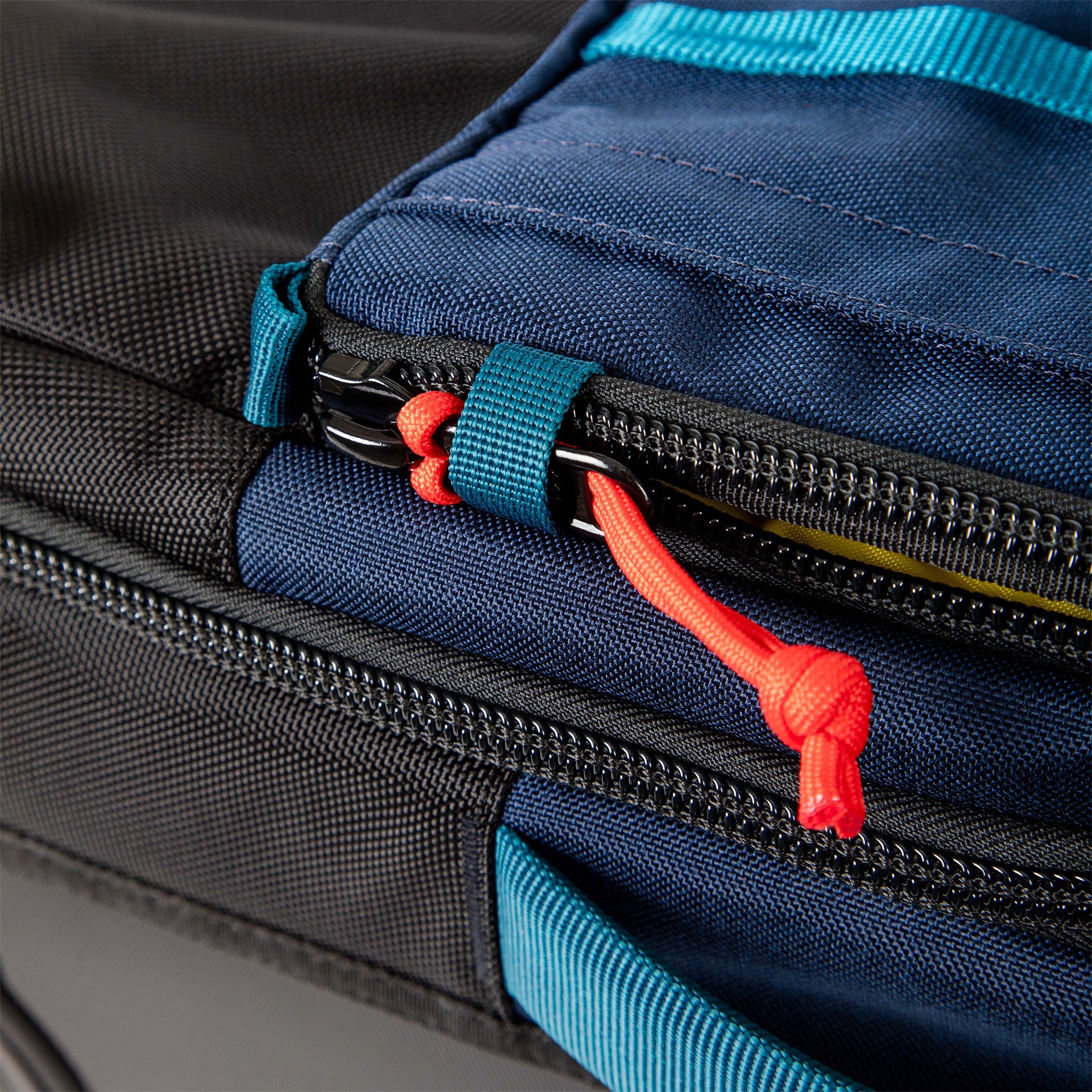 Global Travel Bag Roller - Final Sale