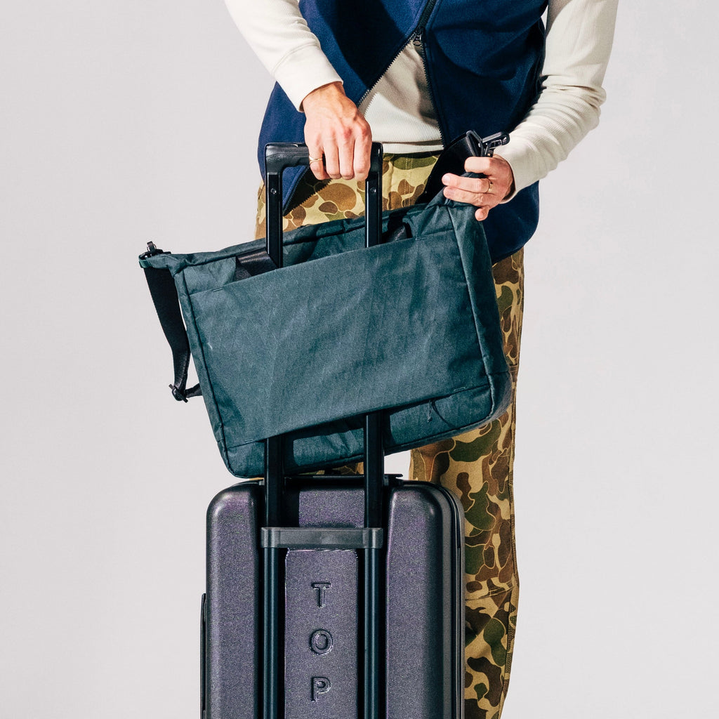 Global Pro Travel Tote